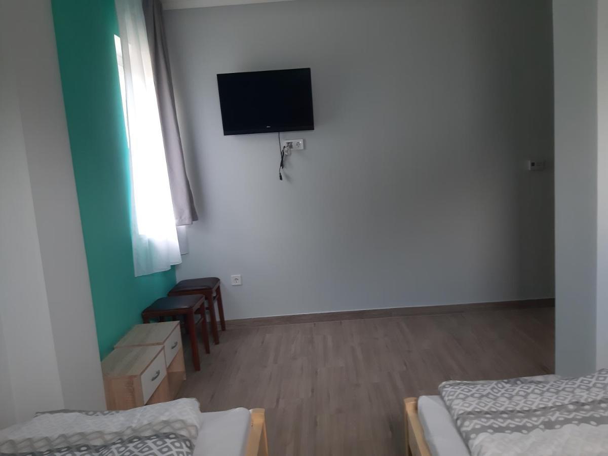 Alfa Szallashely Sandorfalva Ngoại thất bức ảnh